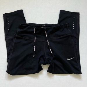 Nike Dry-Fit running leggings